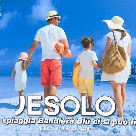Residence Alba D'Oro Solo Famiglie Lido di Jesolo Buitenkant foto
