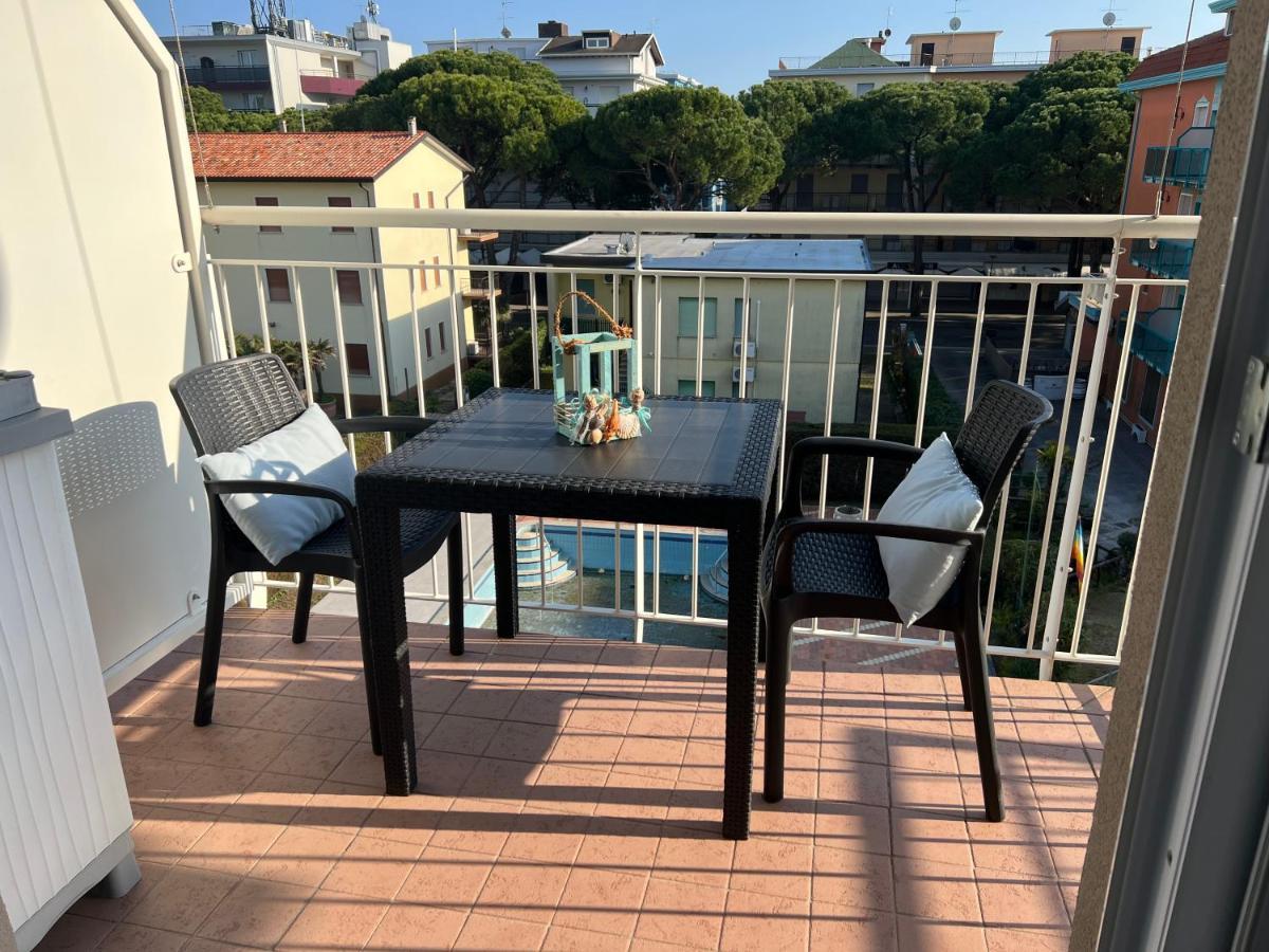 Residence Alba D'Oro Solo Famiglie Lido di Jesolo Buitenkant foto