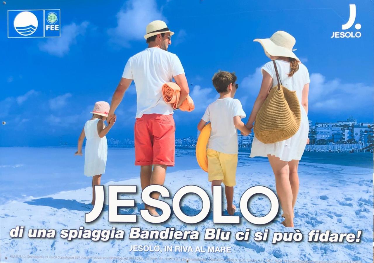 Residence Alba D'Oro Solo Famiglie Lido di Jesolo Buitenkant foto